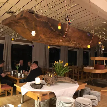 Hallingskarvet Fjellstue As ホテル 3*